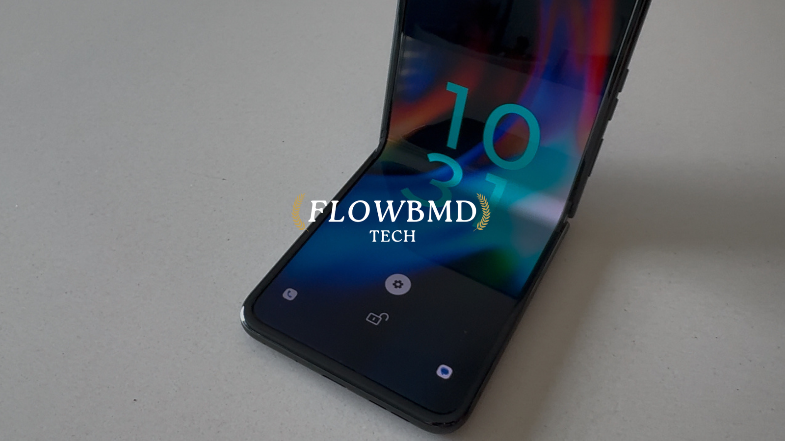 Could This Be the Coolest Fold Phone on the Market? 1